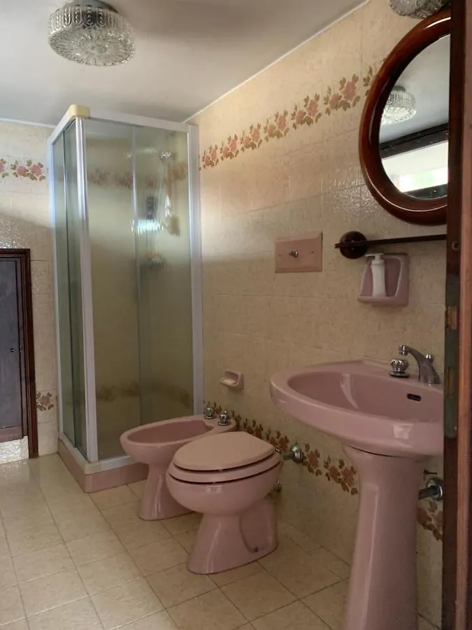 Villa Angela Dorio 0*,  إيطاليا